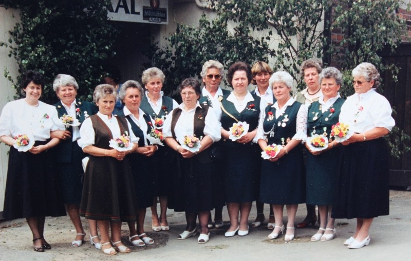 A- 50 Jahre Damenabteilung Lochtum